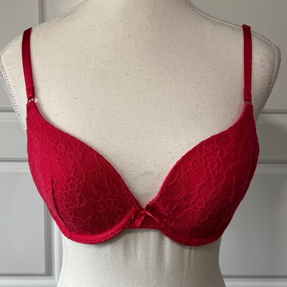 Victoria's Secret Demi Bra Lace Push Up Sexy Red Everyday Lingerie 34C‎